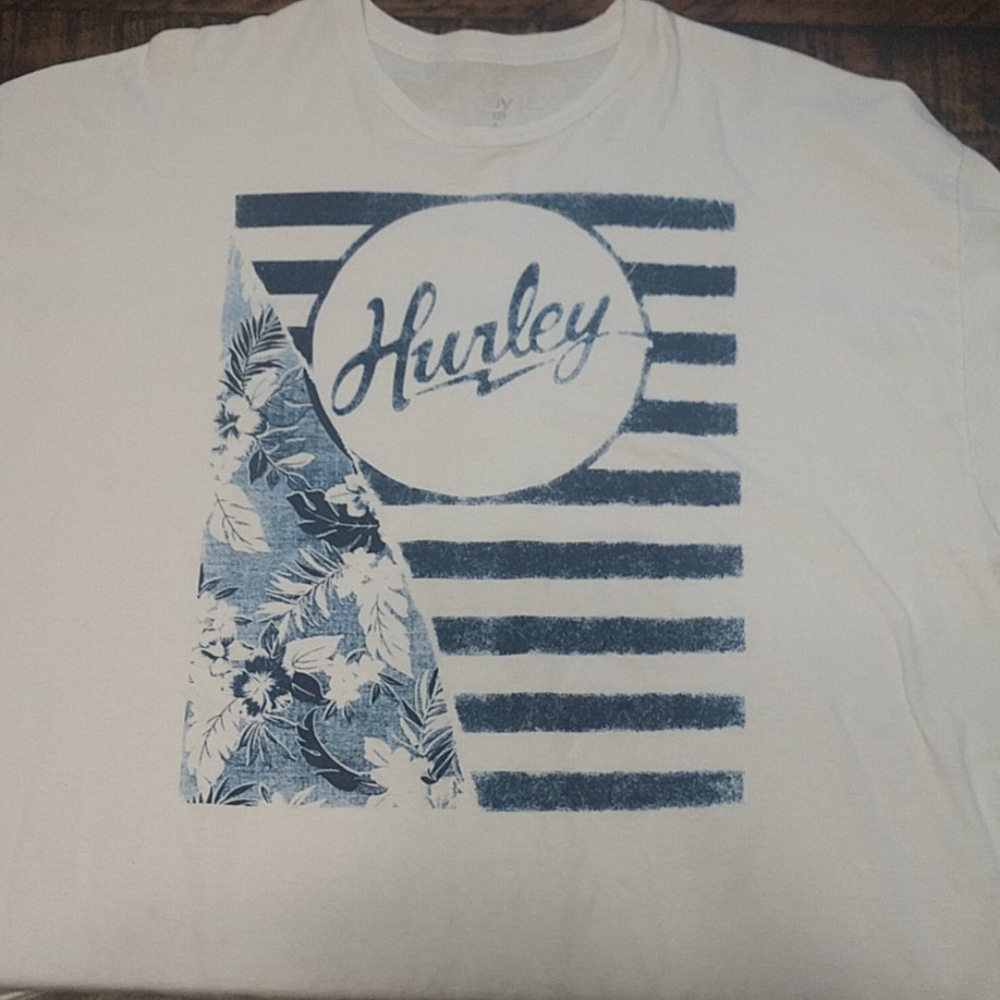 Hurley T-shirt